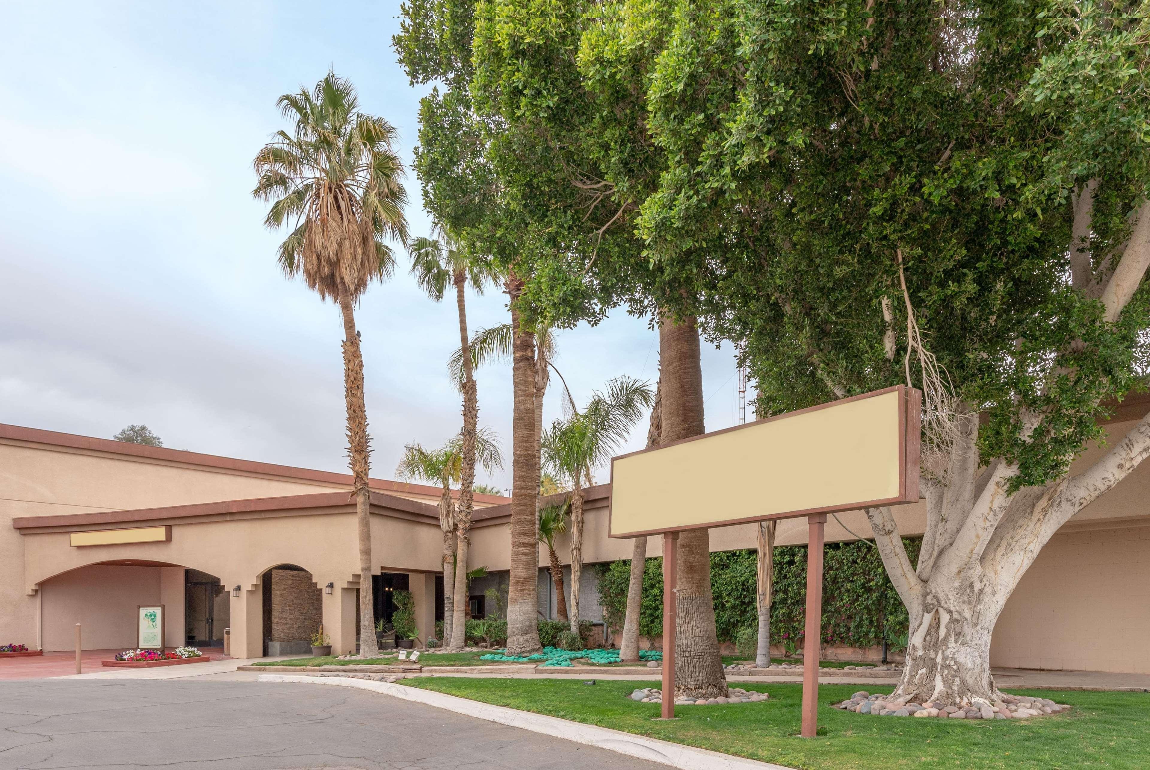 Ramada By Wyndham Holtville Buitenkant foto