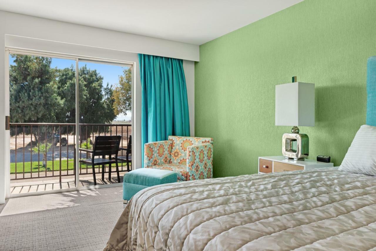 Ramada By Wyndham Holtville Buitenkant foto