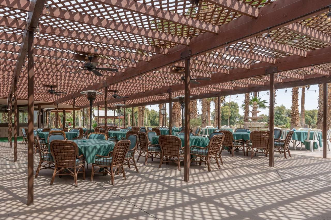 Ramada By Wyndham Holtville Buitenkant foto